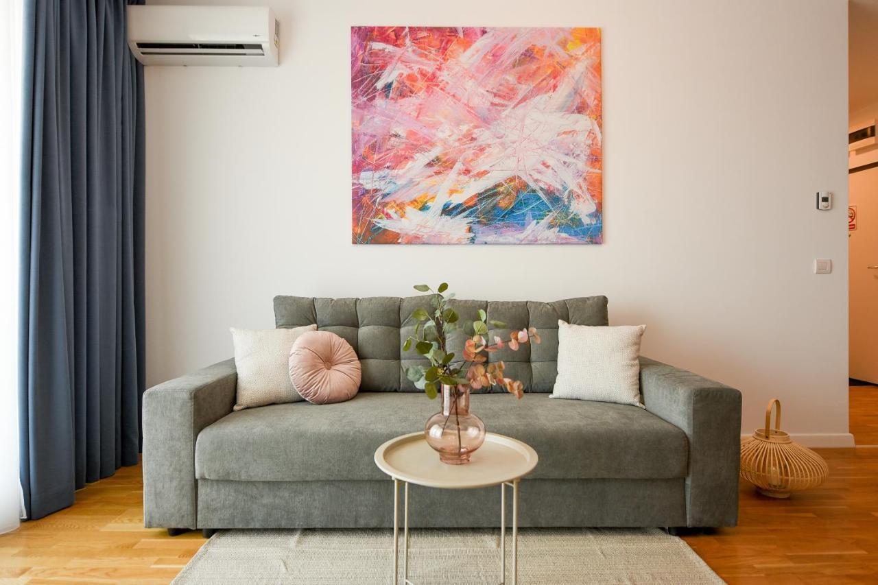 Eye Candy Romexpo 2-Bedroom With Free Parking Bucarest Extérieur photo
