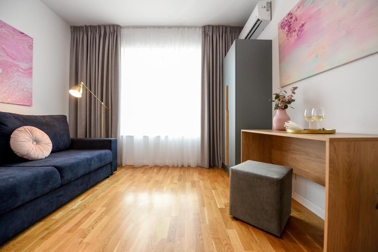 Eye Candy Romexpo 2-Bedroom With Free Parking Bucarest Extérieur photo
